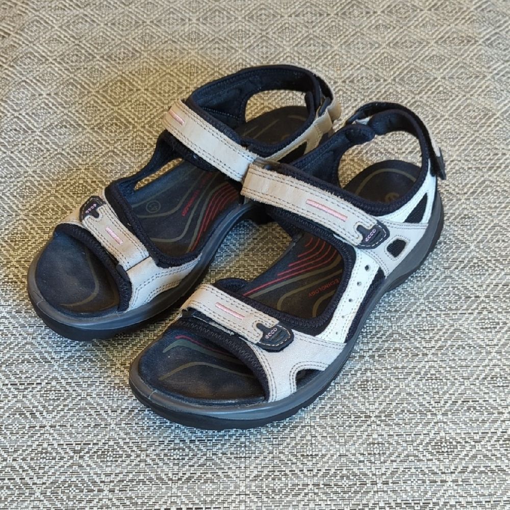ECCO Women's Offroad Outdoor Hiking Sport Sandals US10 EU41 Gorpcore